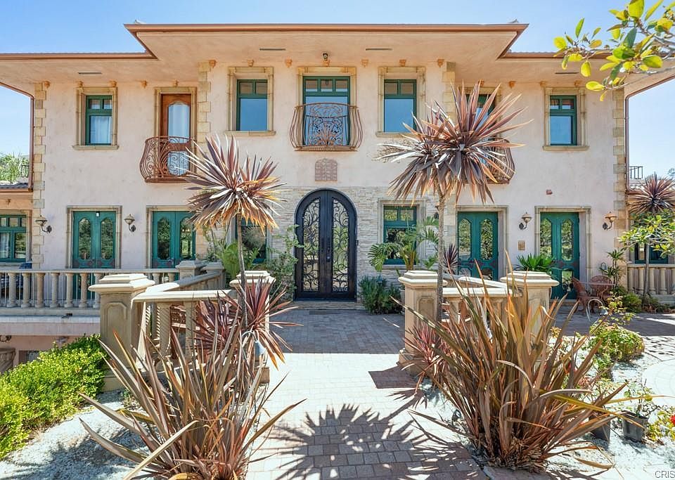 28305 Via Acero St, Malibu, CA 90265 | Zillow