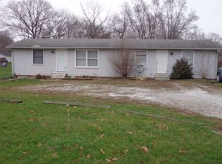 2411 W Curry Dr, Terre Haute, IN 47802