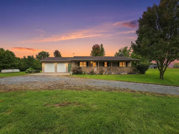 858 S 300 W, Albion, IN 46701