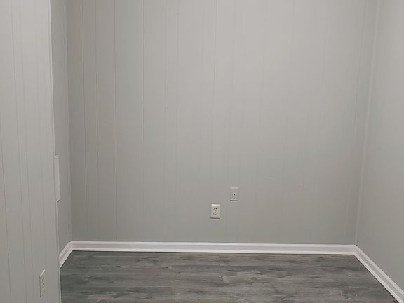 5th image of 216 Windsor Dr #A-b