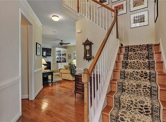 4th image of 2985 Patriots Landing Dr