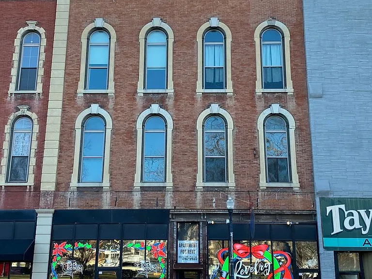 119-121 N 4th St — Photo 1