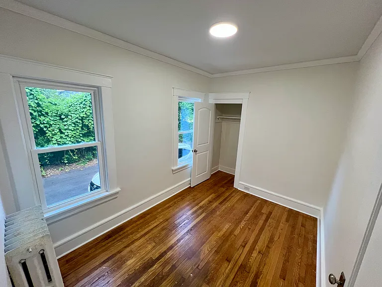 114 Gorland Ave #1 — Photo 9