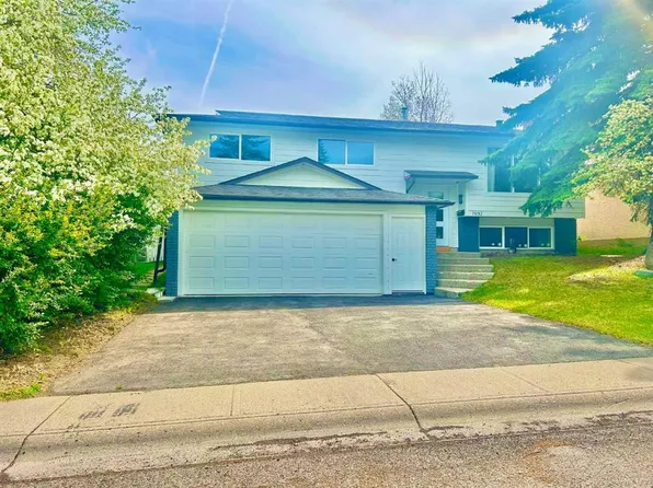 7032 W 78th St NW, Calgary, AB T3B 4H9