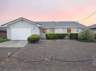 5945 El Mar Ave, Lincoln City, OR 97367