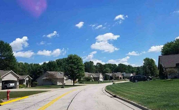 2nd image of 384 Nightingale Dr