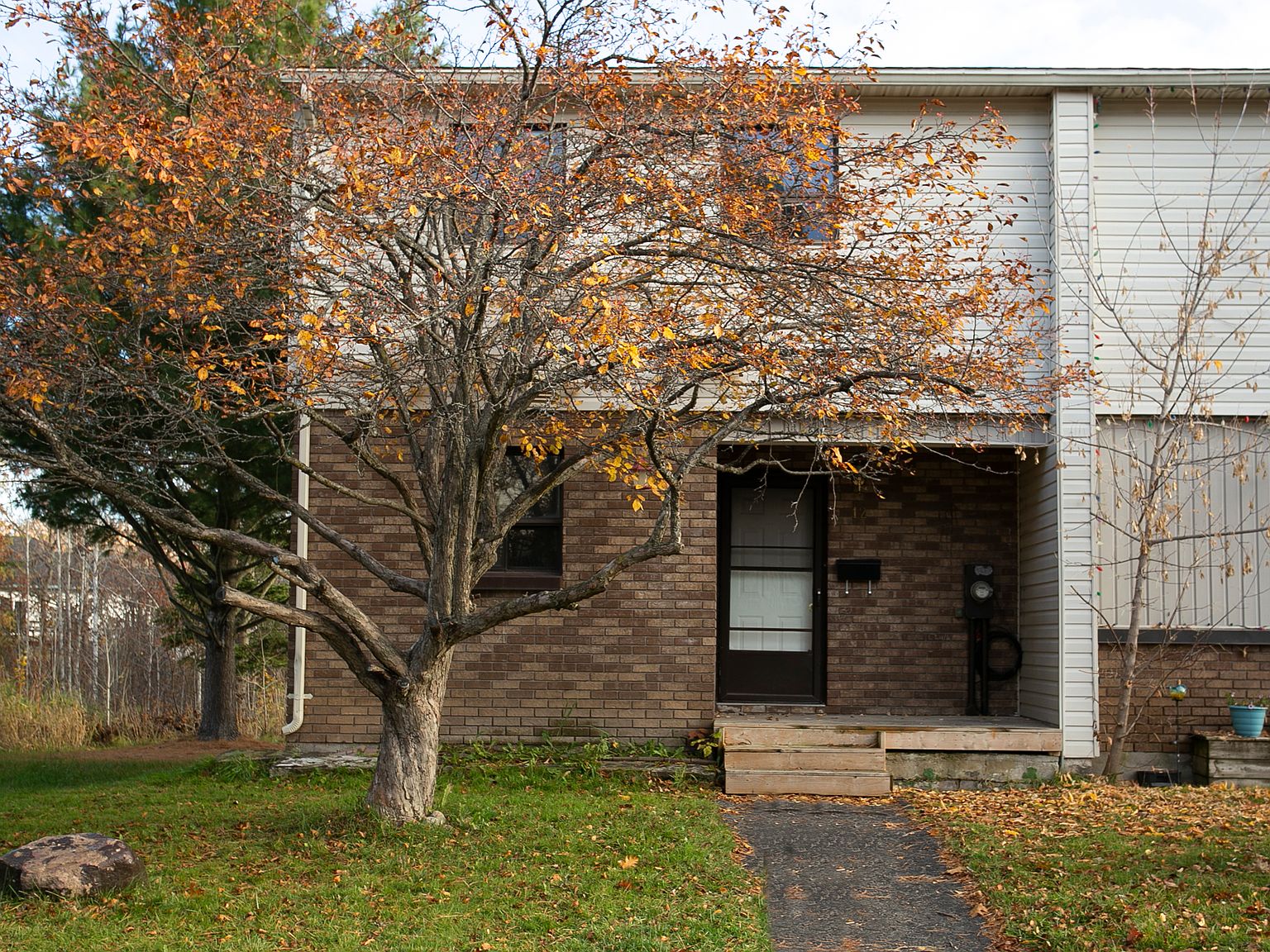 24 Clearview Dr, Sault Ste. Marie, ON P6B 5Z6 Zillow