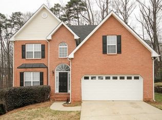 820 Georgian Hills Dr, Lawrenceville, GA