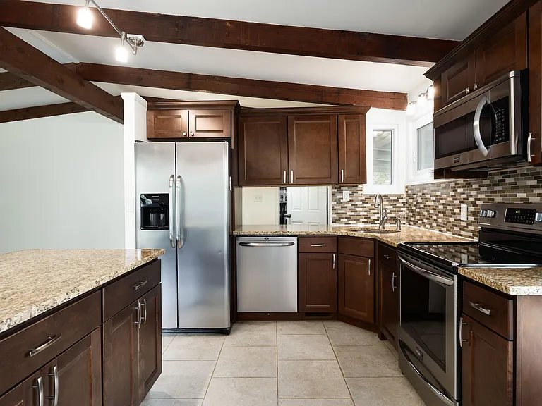 2474 Bristol Rd — Photo 13