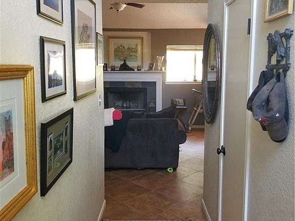 3rd image of 217 Quail Creek Dr