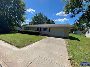 515 E Hendrix St, Brazil, IN 47834