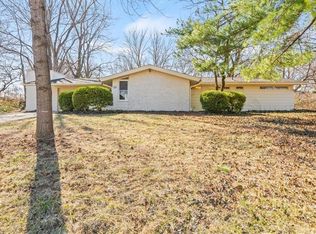 115 W 96th St, Kansas City, MO 64114
