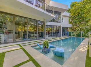 Four-Way Lodge Estates, Miami, FL 33133