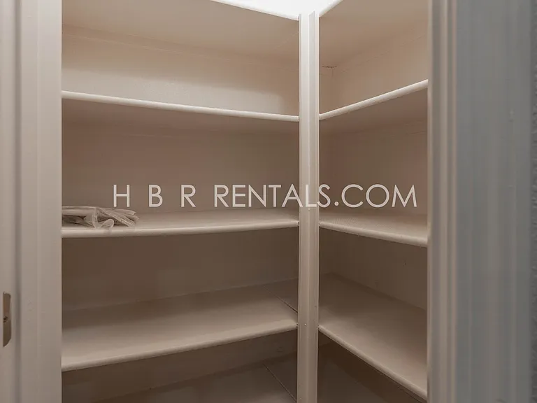 1825 Saint Moritz Ct — Photo 14