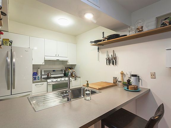 4th image of 7801 Shoal Creek Blvd APT 125