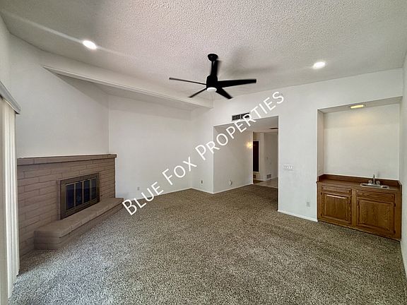 3rd image of 7551 E La Cienega Dr