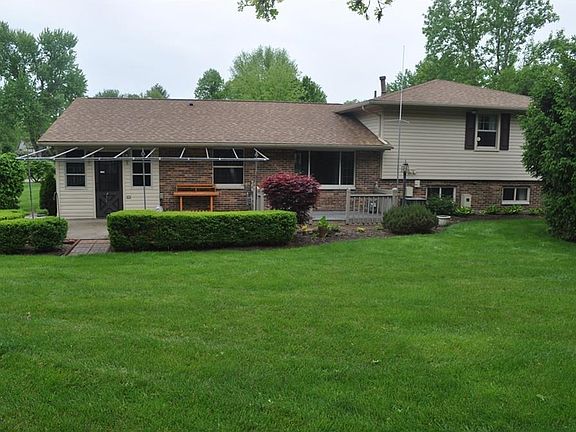 2nd image of 1645 Langdon Dr
