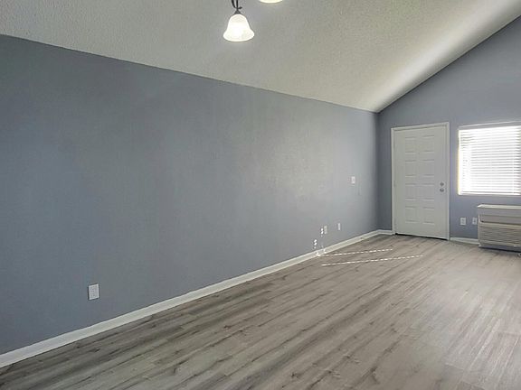 4th image of 8276 San Jose Manor Ct APT 4
