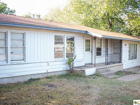 2nd image of 1007 Estelle Ave