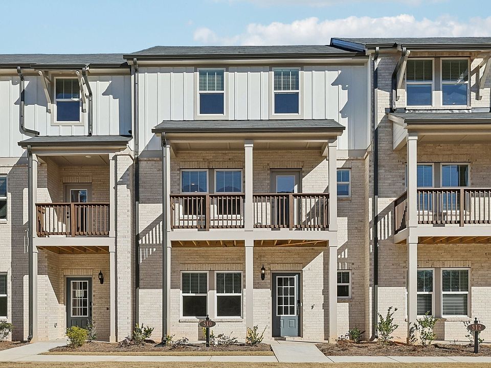 The Jordan floorplan with Elevation E modeled at Martin Springs.