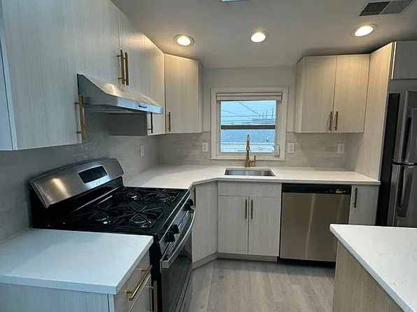 123 W Tide Way, Lavallette, NJ 08735