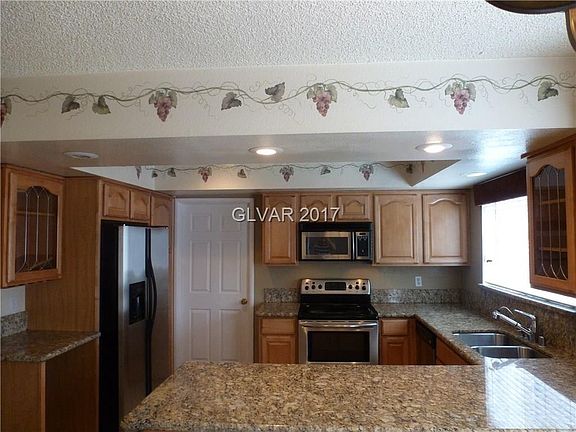 3rd image of 5857 Thor Dr #0