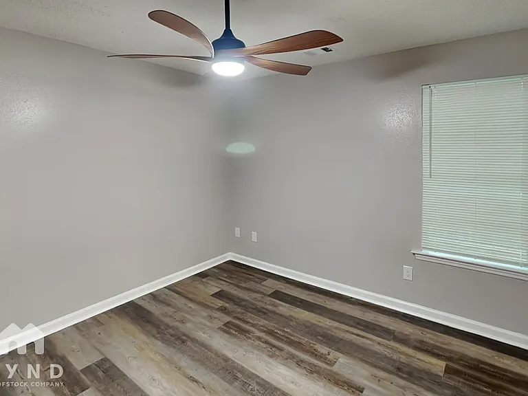6041 Creekerton Blvd — Photo 9