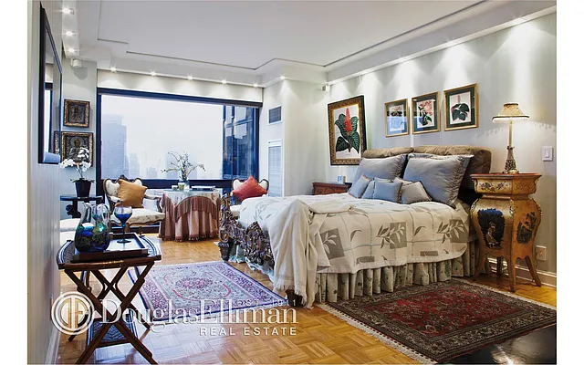 Rented by Douglas Elliman | media 5