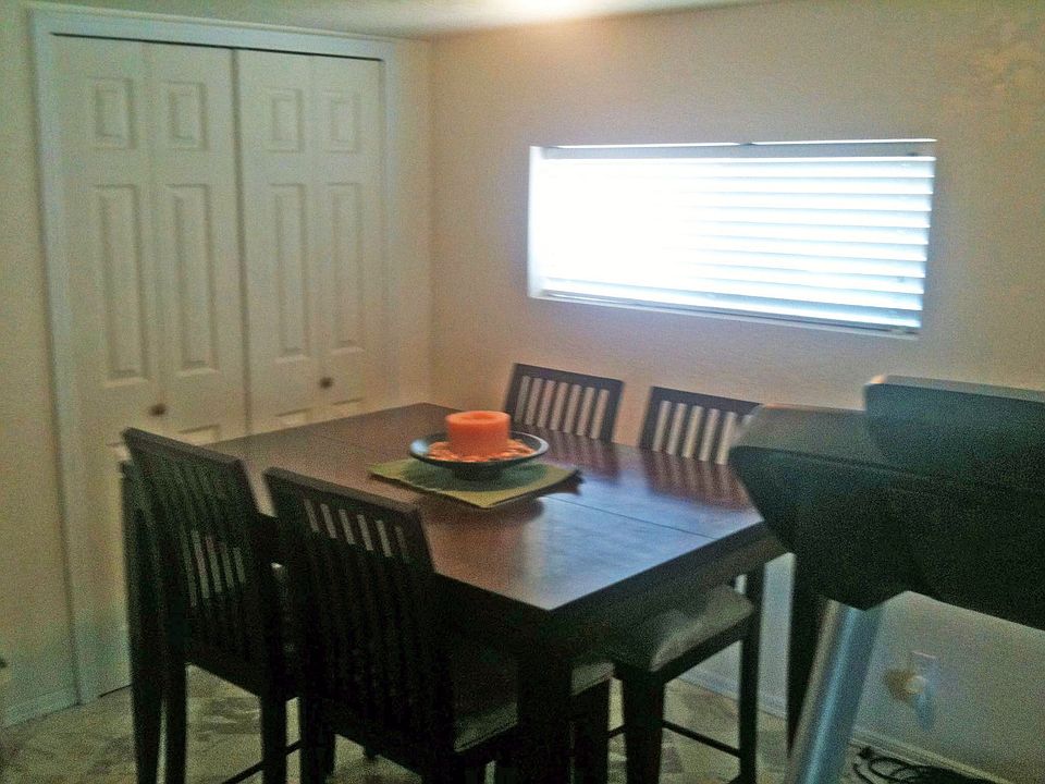 1st image of 1028 Smith Ave