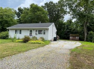 104 Alexander Dr, Colchester, CT 06415