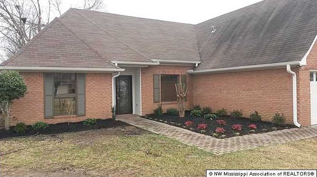 1st image of 6700 Ironwood Dr