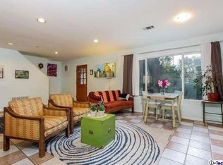 1174 Oneonta Dr, Los Angeles, CA 90065