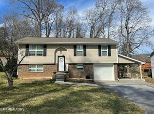 6509 Ellesmere Dr NW, Knoxville, TN 37921