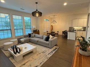 4683C Rhett Ln, Carrollton, TX 75010