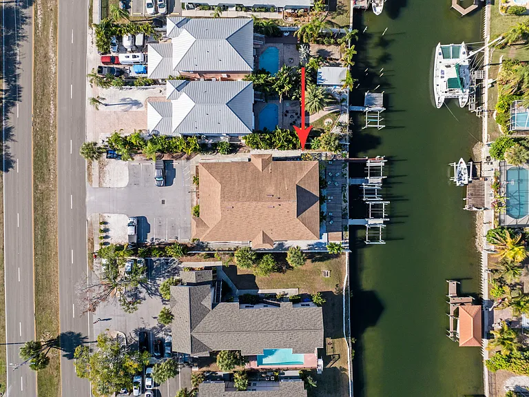1013 Apollo Beach Blvd — Photo 26