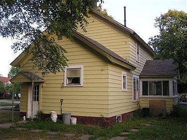 2nd image of 1431 W 8th St