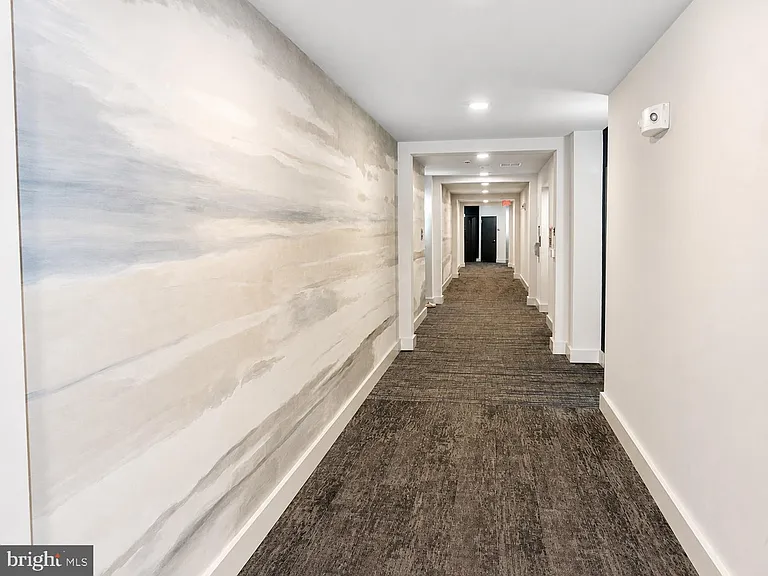 3927 Fair Ridge Dr #303 — Photo 21