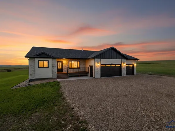 14141 Wagon Master Way, Piedmont, SD 57769