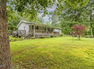 42 Fox Trl, Crossville, TN 38571