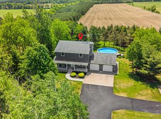 7691 Merryland Dr, Rosholt, WI 54473