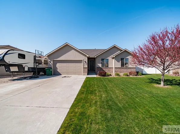 5215 Ryanne Way, Iona, ID 83427