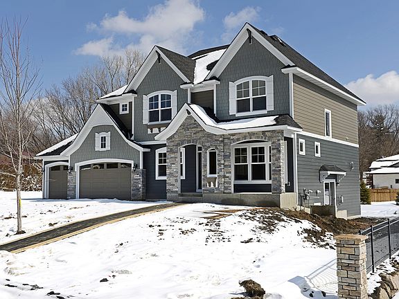 2nd image of 2950 Milton Ct