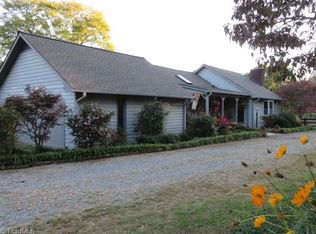 1194 Tobaccoville Rd, Rural Hall, NC 27045