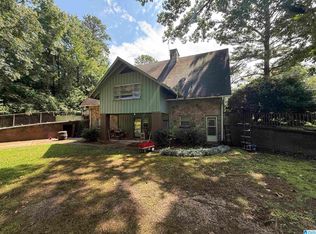 100 23rd Ave NE, Center Pt, AL 35215