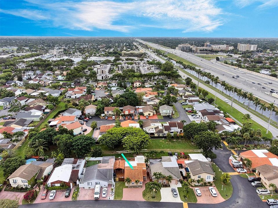 11530 SW 32nd Ln, Miami, FL 33165 | Zillow