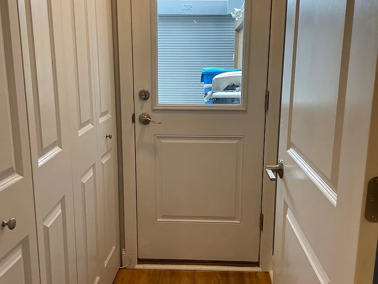 1221 Otis Pl NW #1 — Photo 9