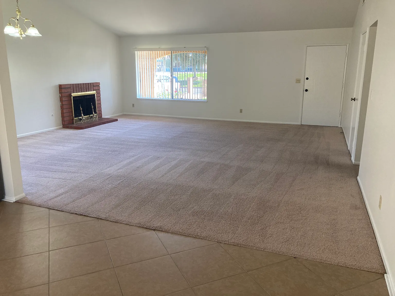 4 bed, 1609 sqft, $3,895 — Photo 1