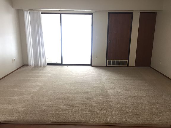 5th image of 3223 Homestead Commons Dr APT 3