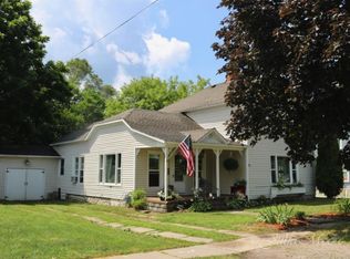 71 S 2nd St, Cedar Springs, MI 49319