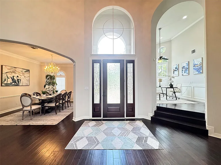 24 Saint Christopher Ct — Photo 2